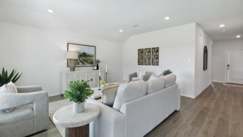 3008 Charleston Drive Ennis TX 75119