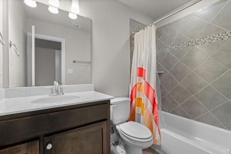 2400 Grafton Lane Mckinney TX 75071