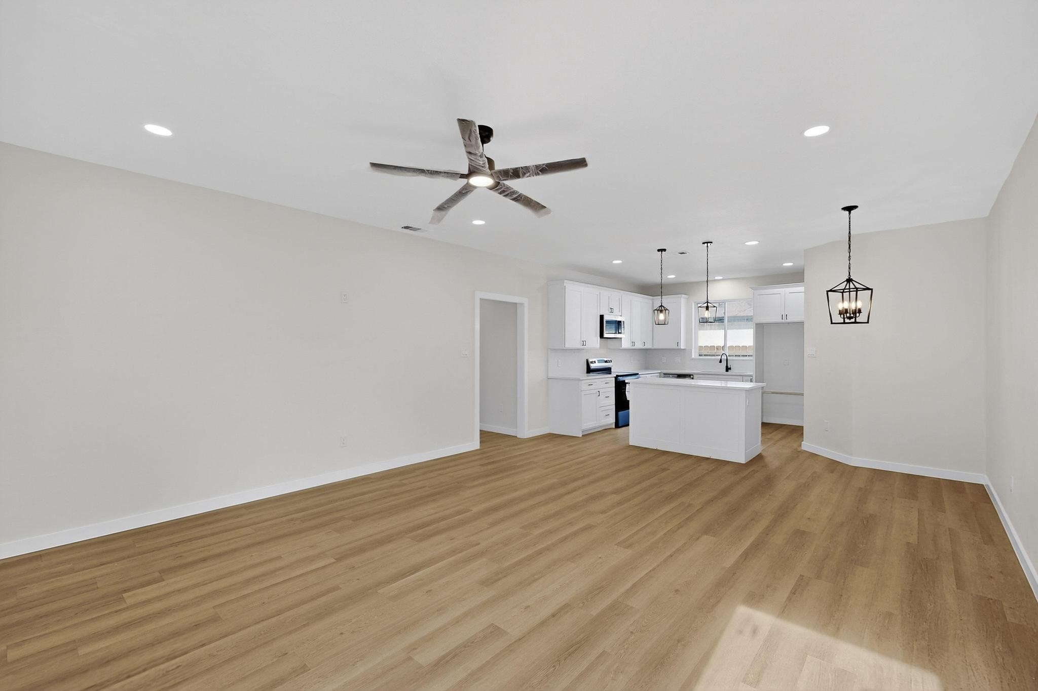 208 E Rusk Street Rice TX 75155