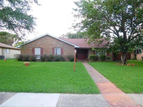 1703 Baylor Drive Richardson TX 75081