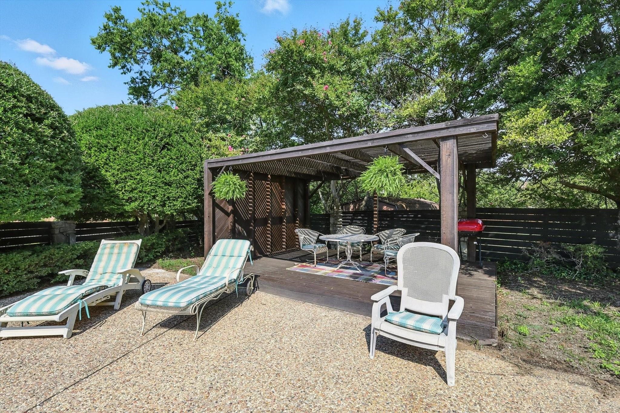 102 Bob White Avenue Weatherford TX 76086