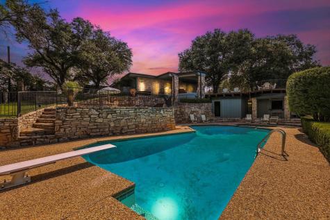 102 Bob White Avenue Weatherford TX 76086