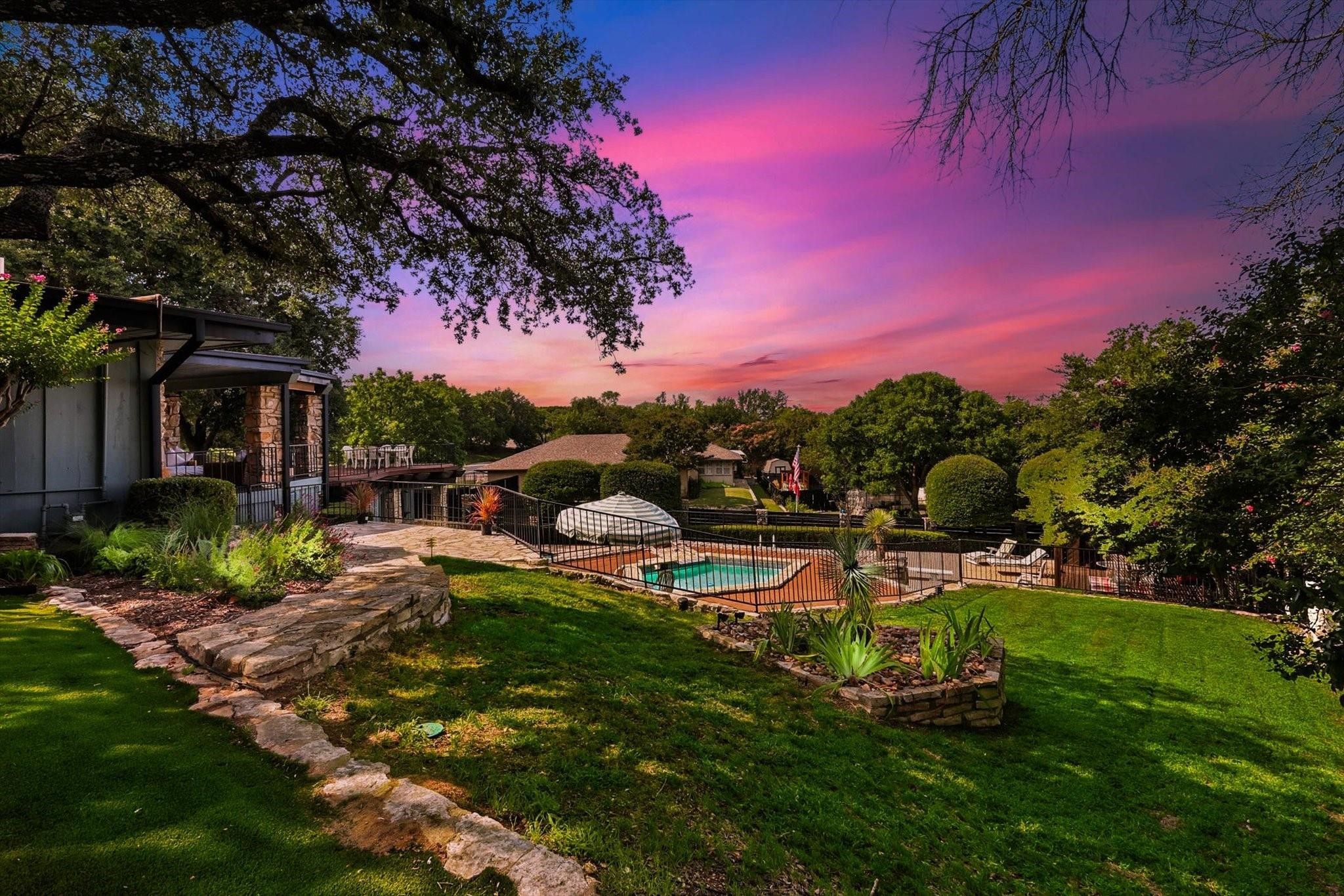 102 Bob White Avenue Weatherford TX 76086