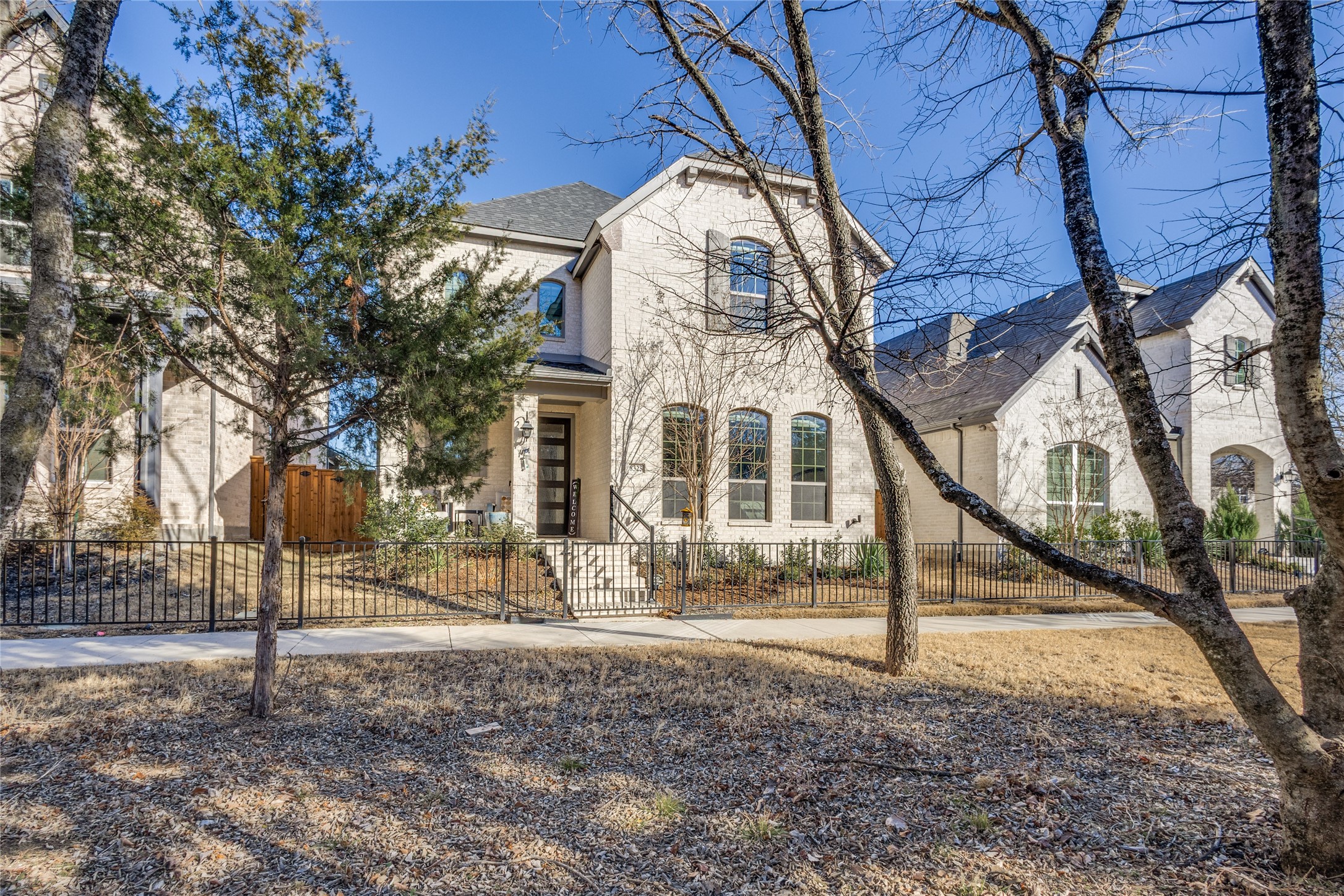 8325 Mint Mews Frisco TX 75035