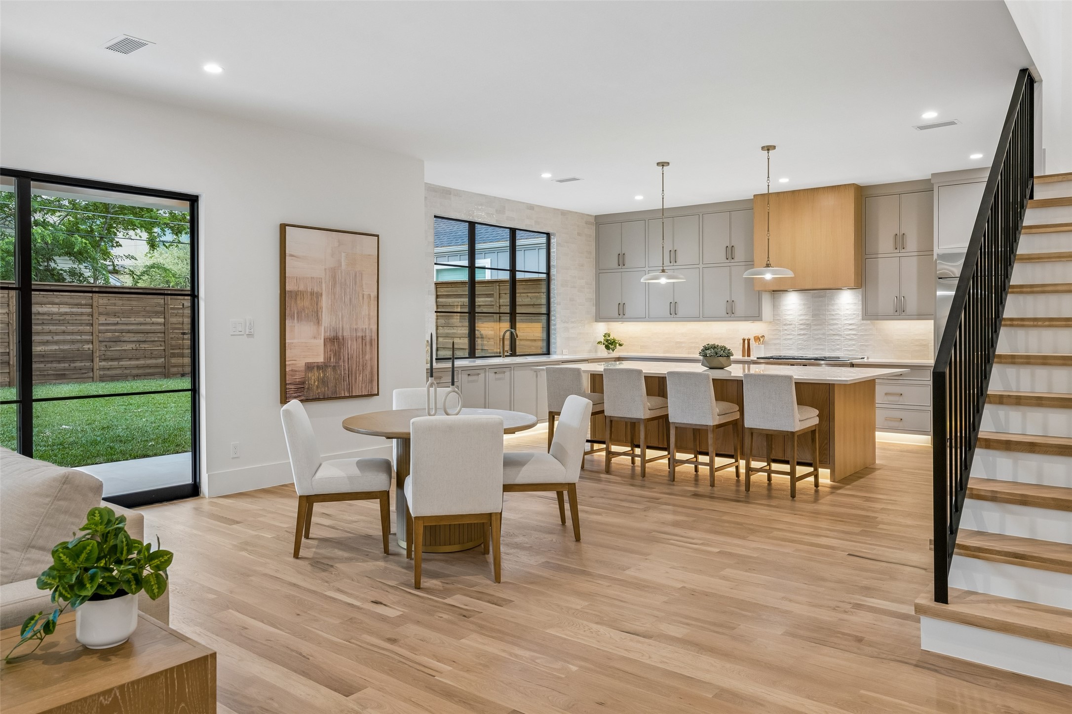 4413 Somerville Avenue Dallas TX 75206