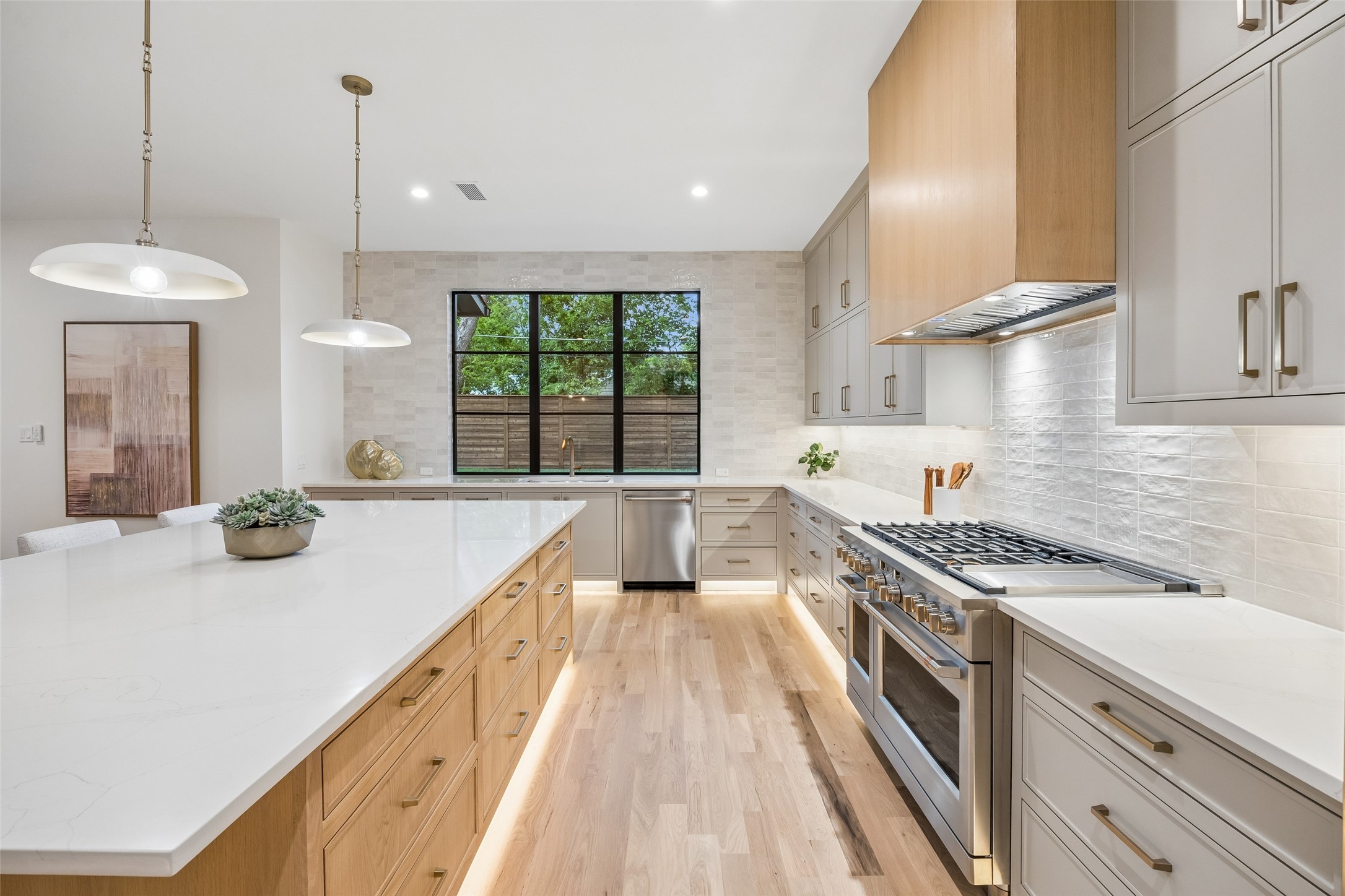 4413 Somerville Avenue Dallas TX 75206