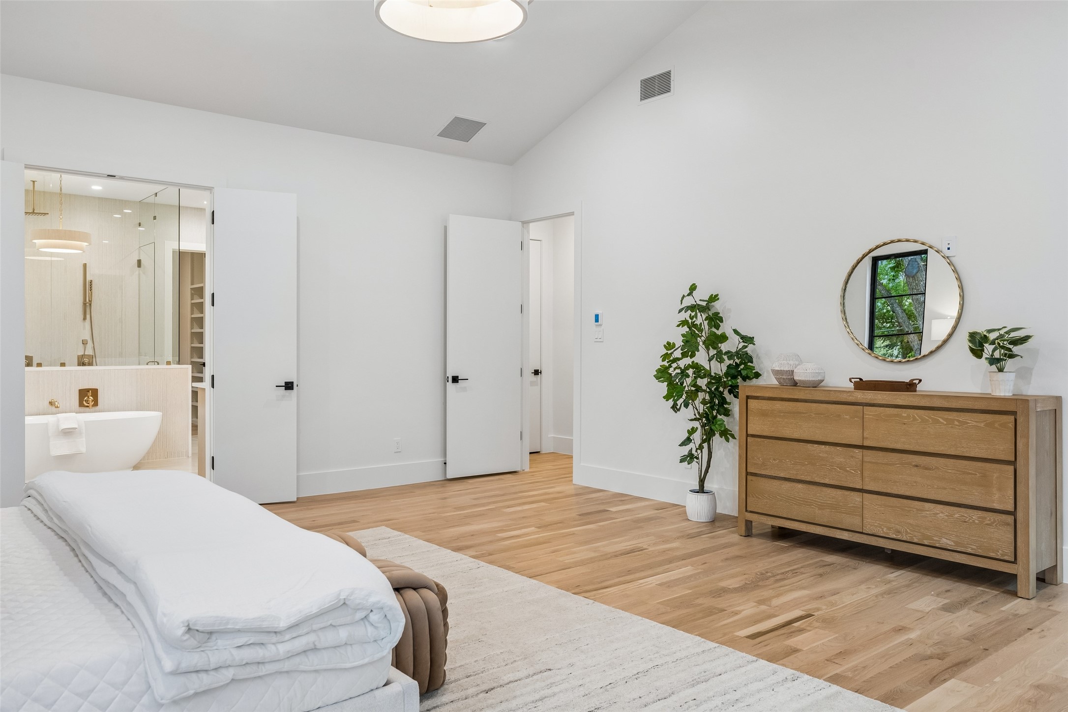4413 Somerville Avenue Dallas TX 75206