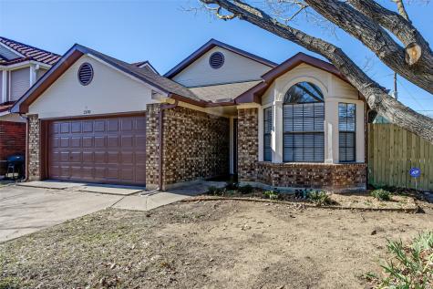 2100 Woodland Oaks Drive Arlington TX 76013