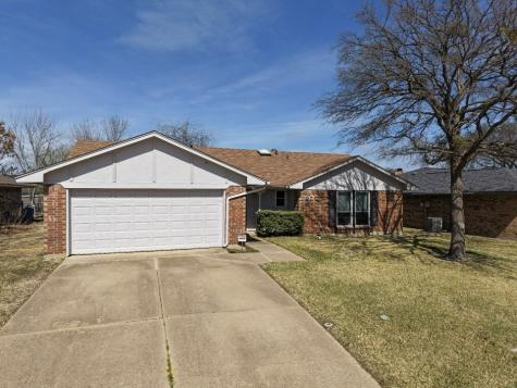 737 Kensington Lane Mansfield TX 76063