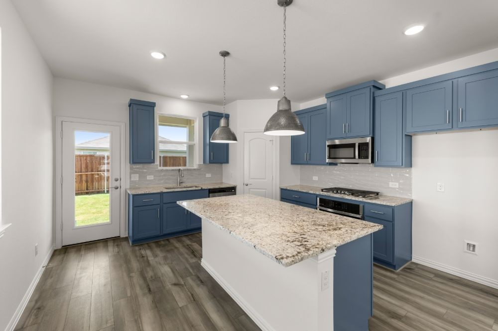 1405 Grove Pond Road Forney TX 75126