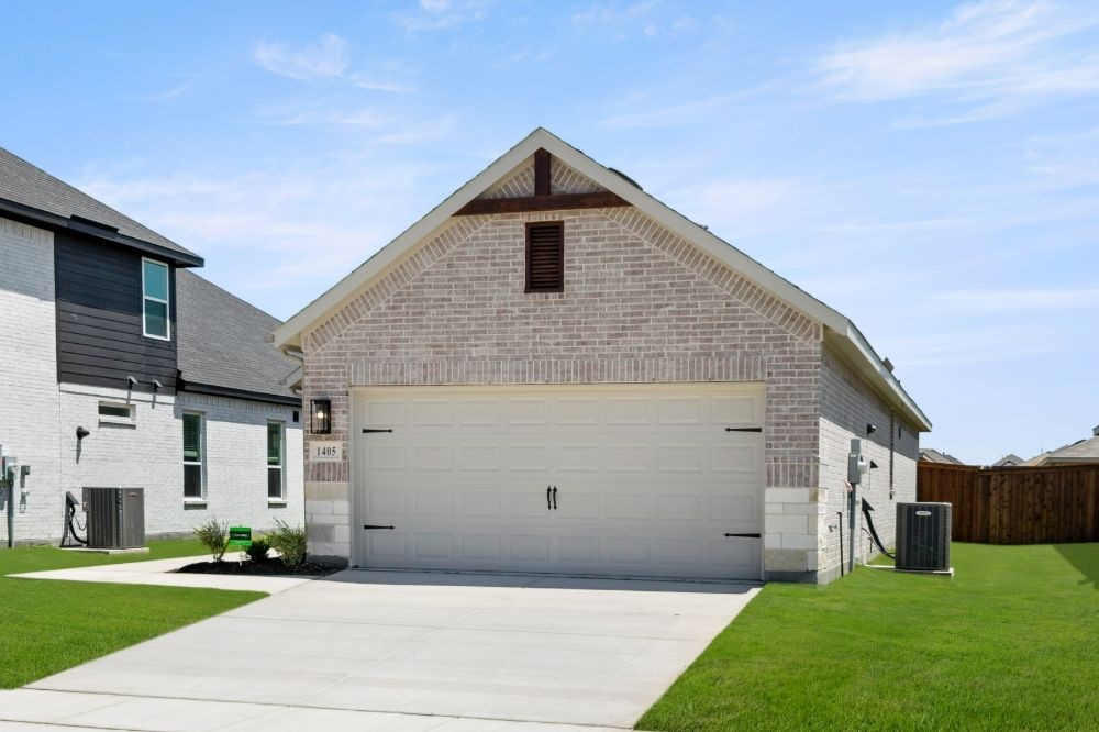 1405 Grove Pond Road Forney TX 75126