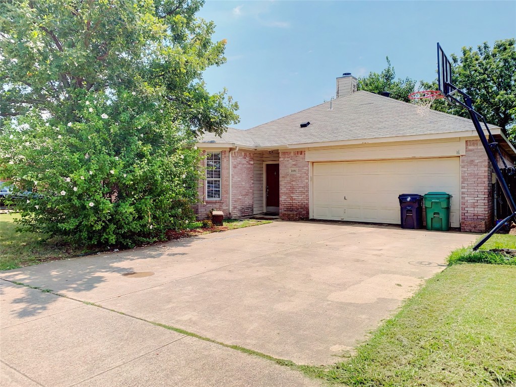 2404 Wildwood Lane Denton TX 76210
