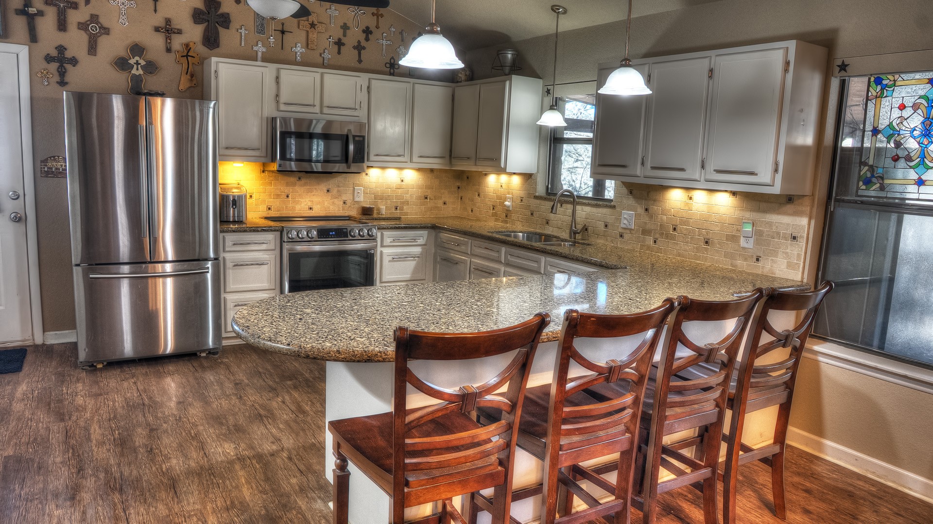 187 N Roy Chisum Road Leakey TX 78873