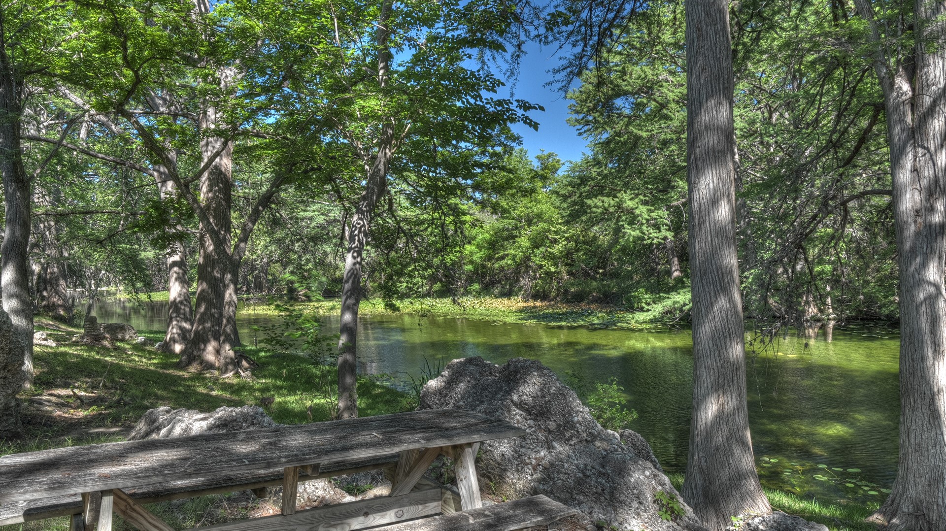 187 N Roy Chisum Road Leakey TX 78873
