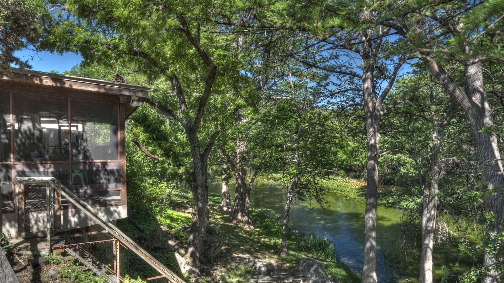 187 N Roy Chisum Road Leakey TX 78873