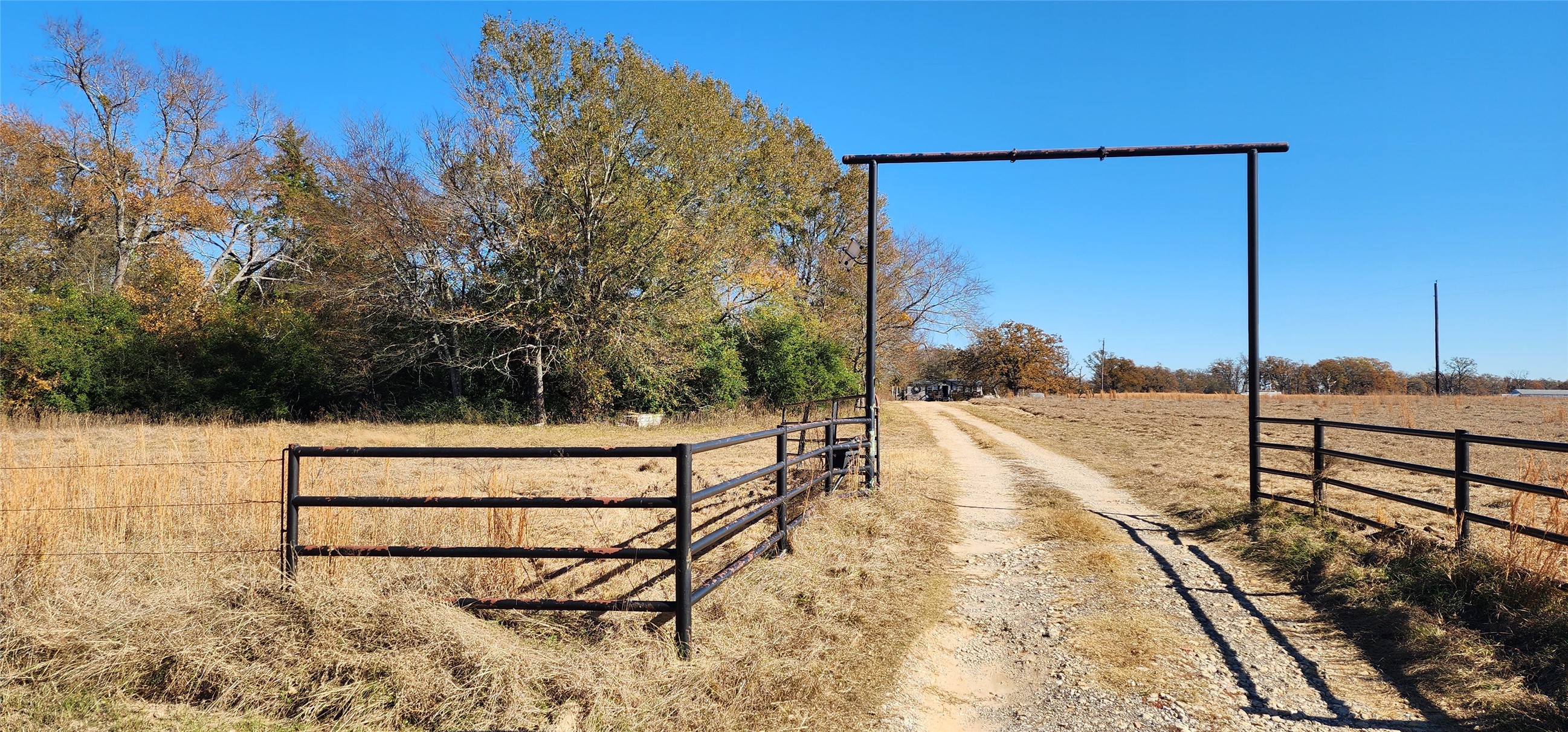 9960 County Road 2813 Eustace TX 75124