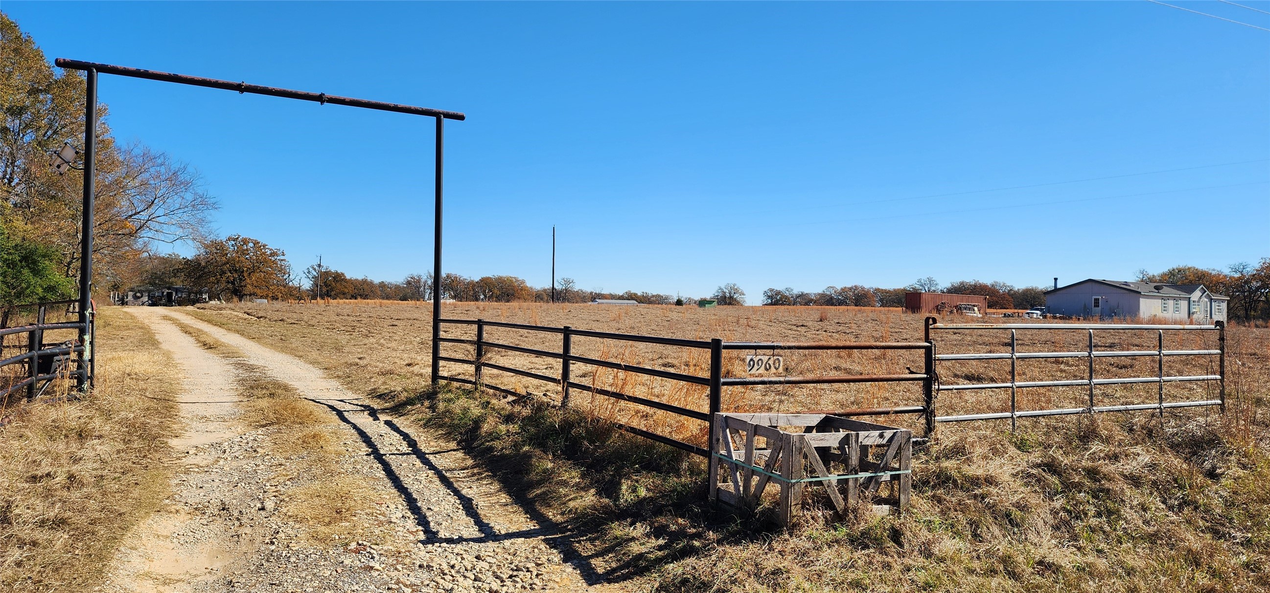 9960 County Road 2813 Eustace TX 75124