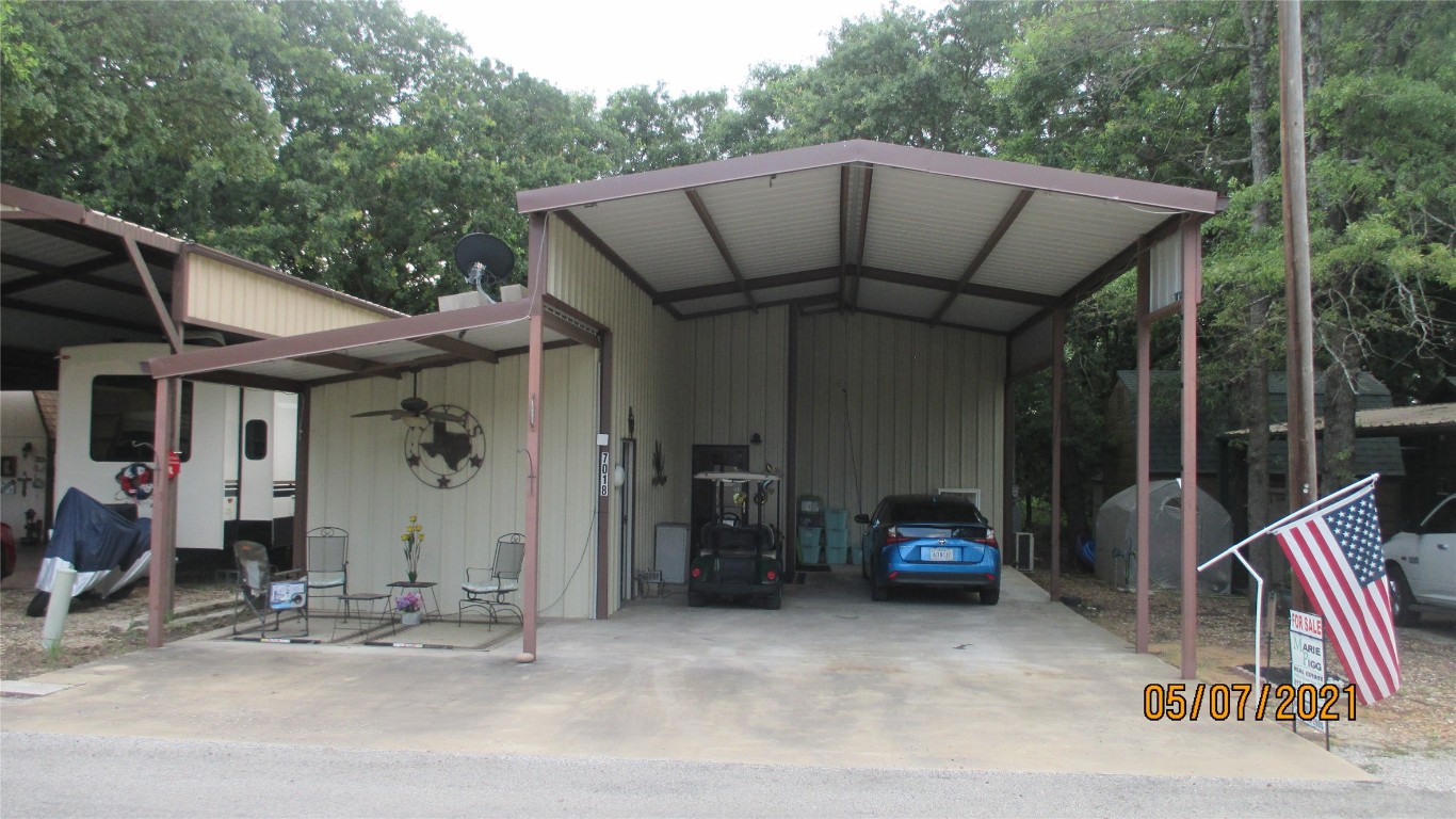 7018 Deer Hollow Court Granbury TX 76049