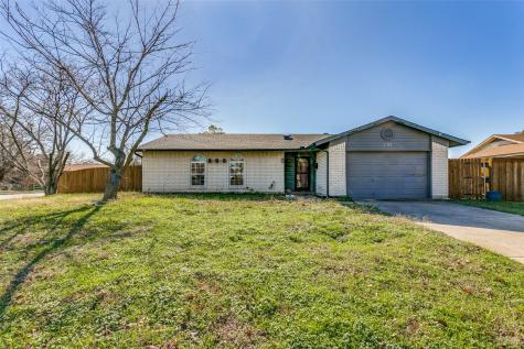 102 Bowling Green Circle Lewisville TX 75067