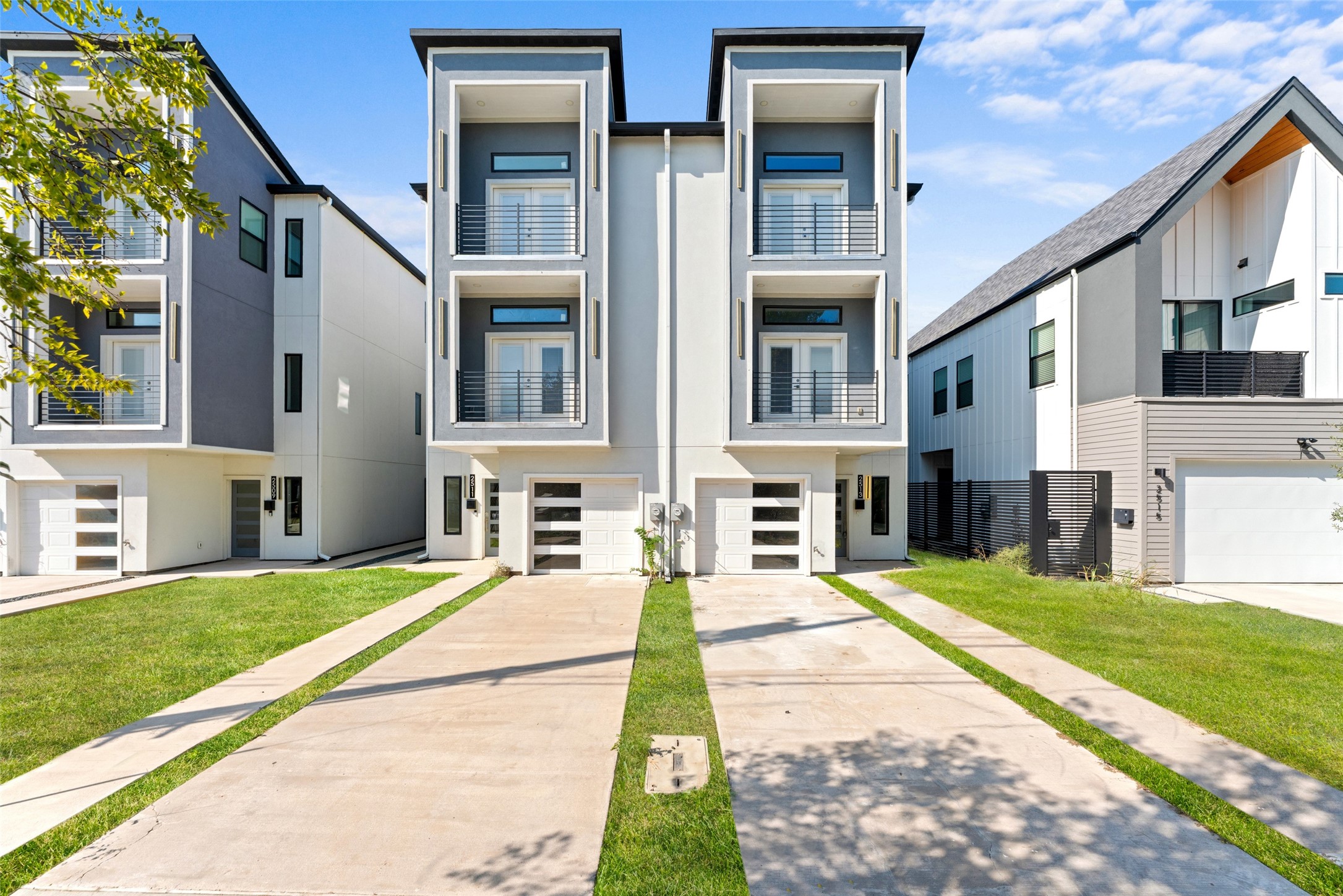 2511 Crossman Avenue Dallas TX 75212