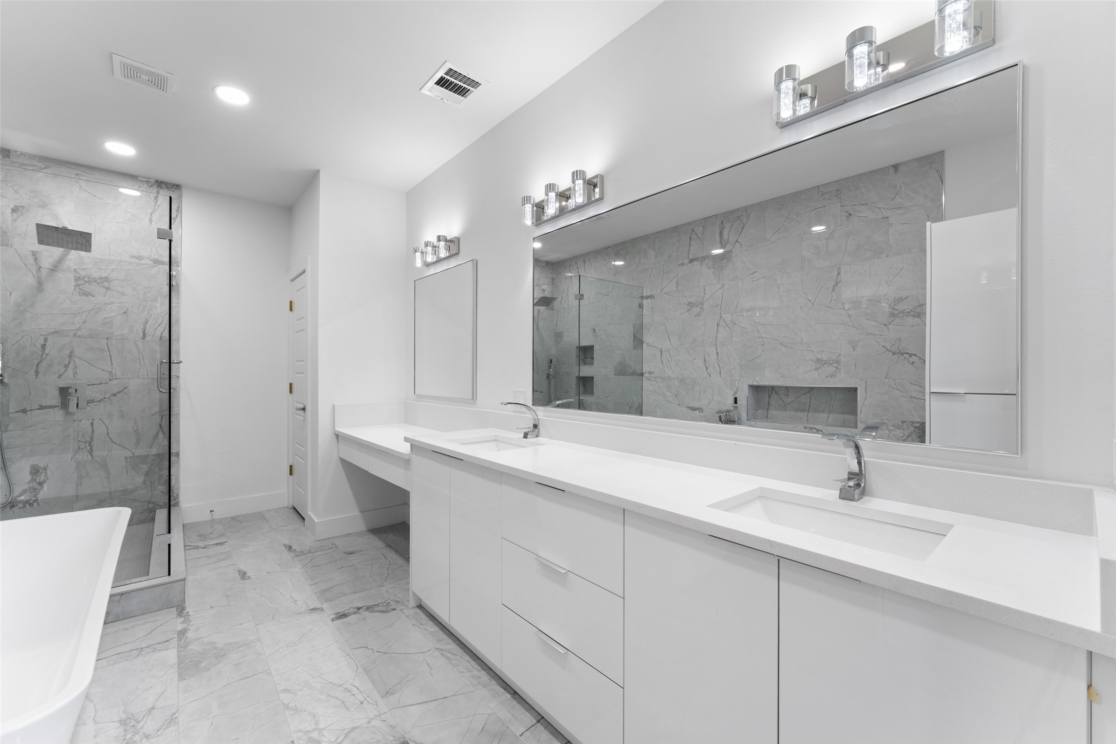 2511 Crossman Avenue Dallas TX 75212