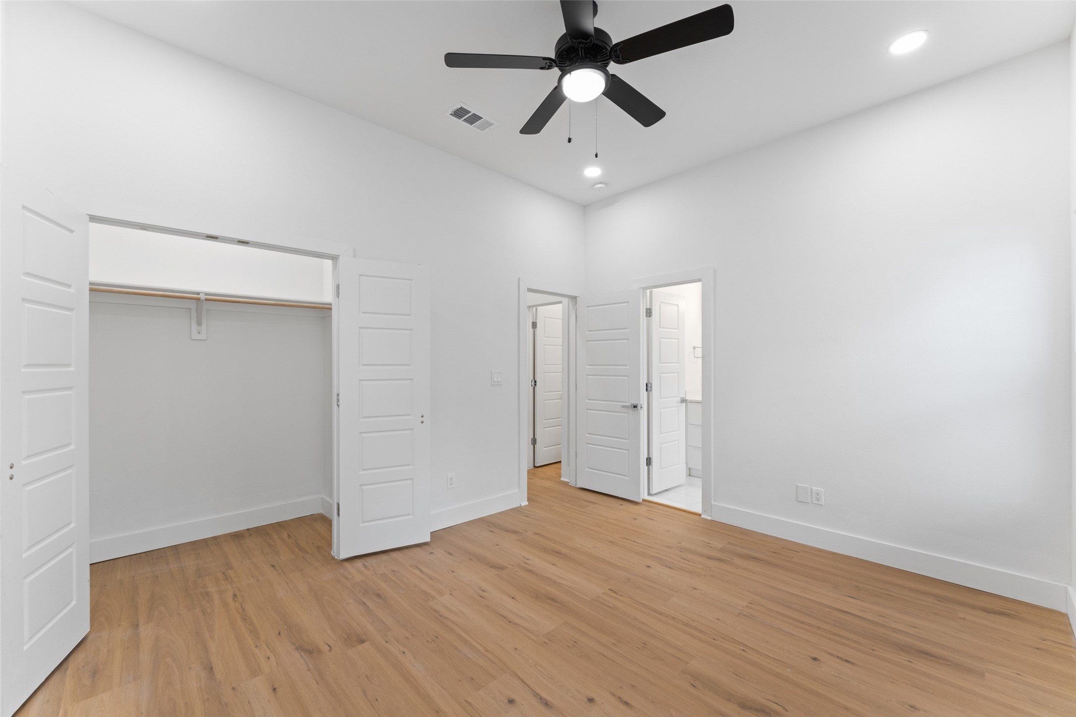2511 Crossman Avenue Dallas TX 75212