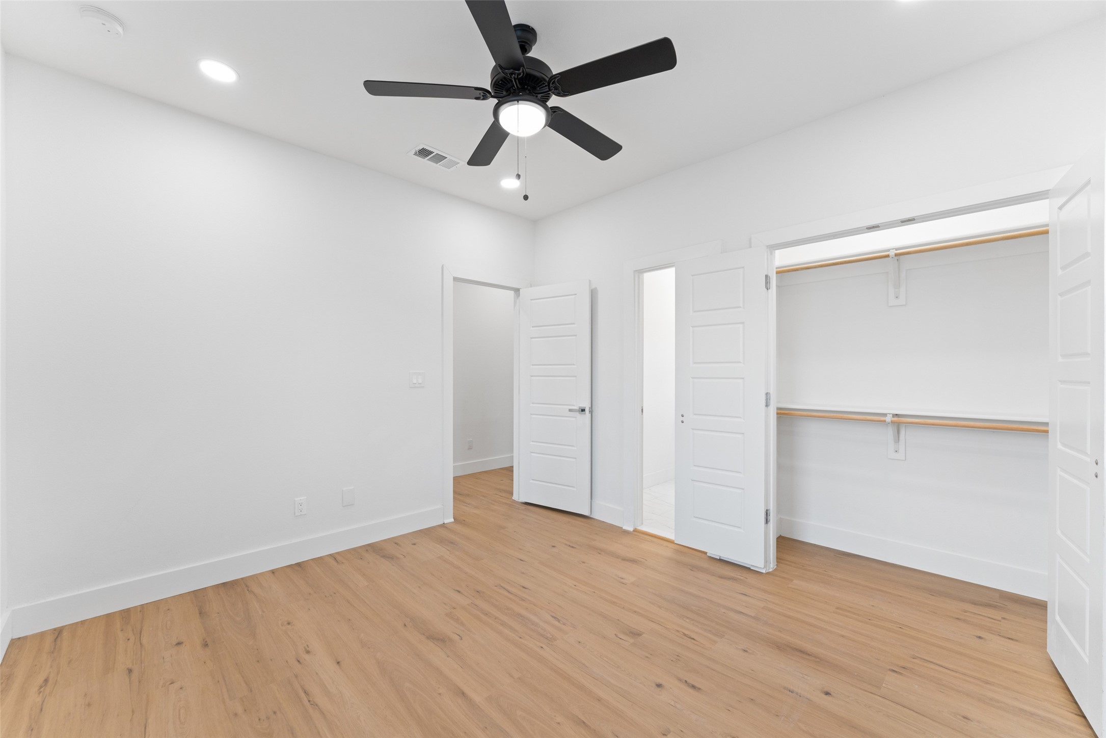 2511 Crossman Avenue Dallas TX 75212