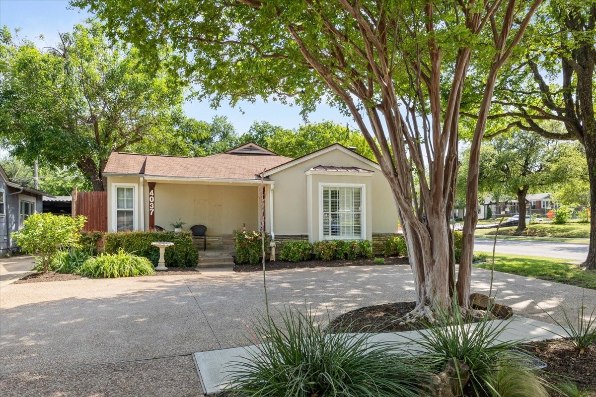 4037 Collinwood Avenue Fort Worth TX 76107