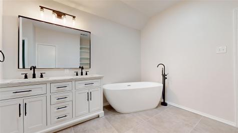 1010 Fairhaven Drive Garland TX 75040
