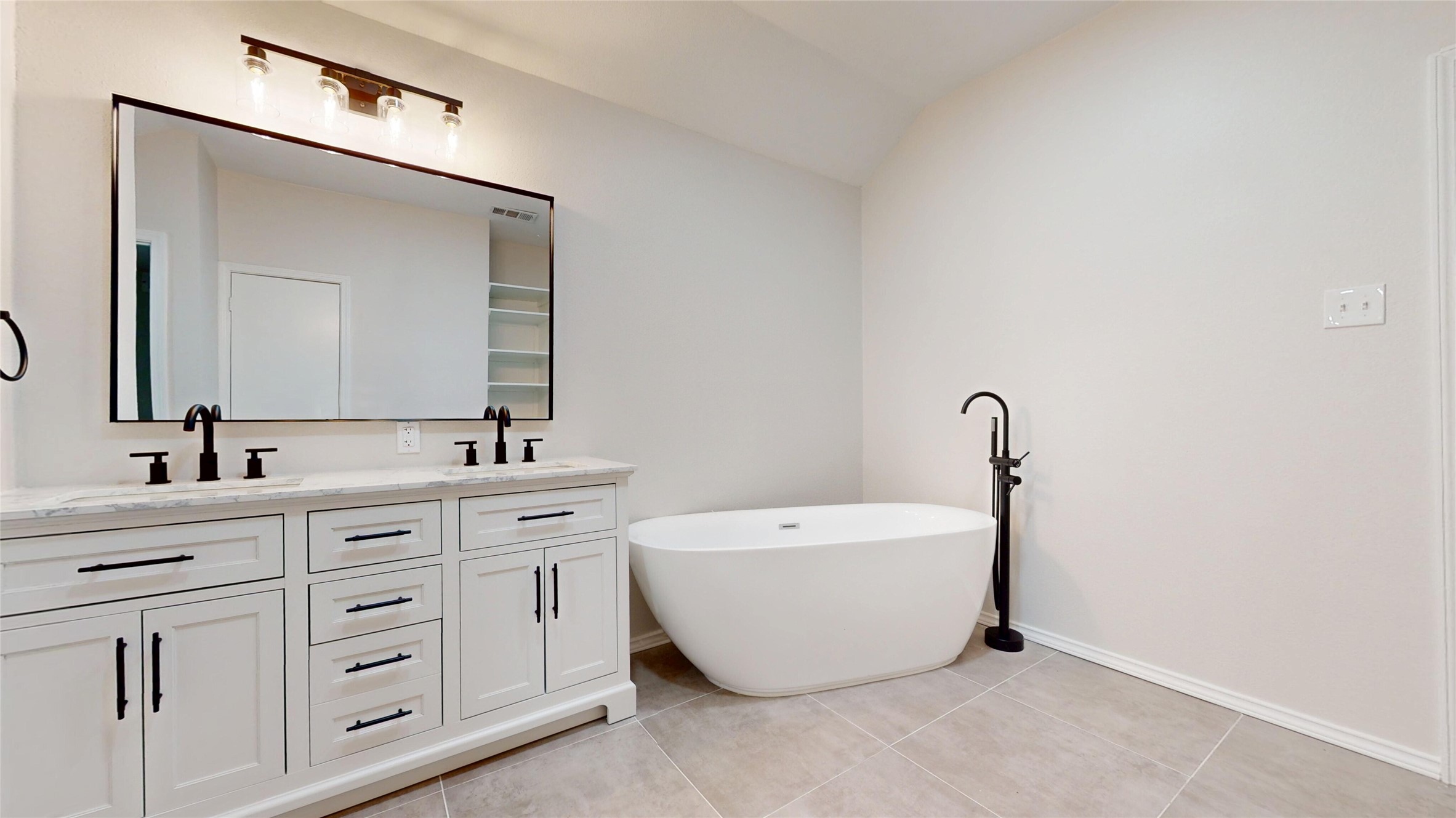 1010 Fairhaven Drive Garland TX 75040