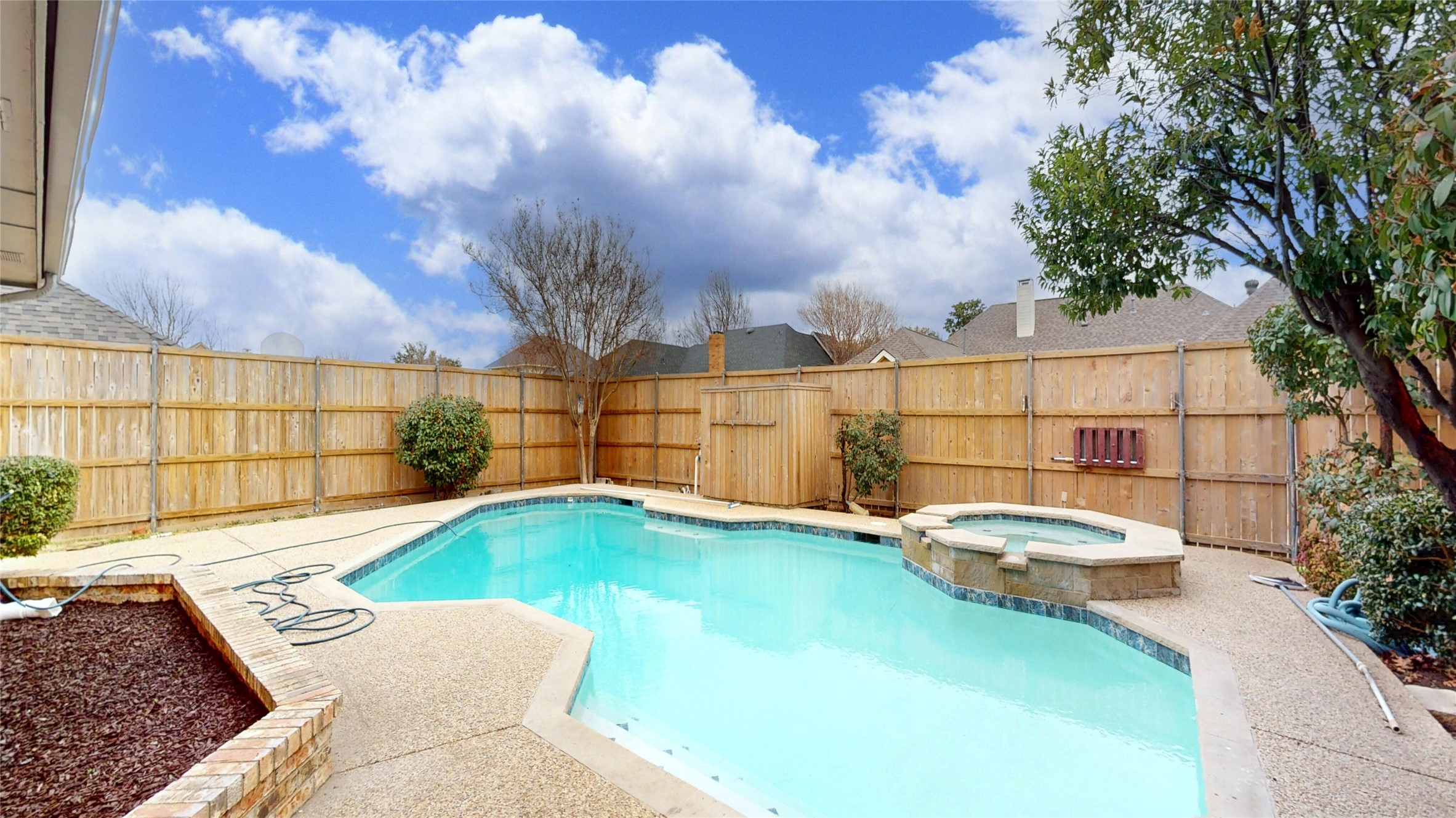1010 Fairhaven Drive Garland TX 75040