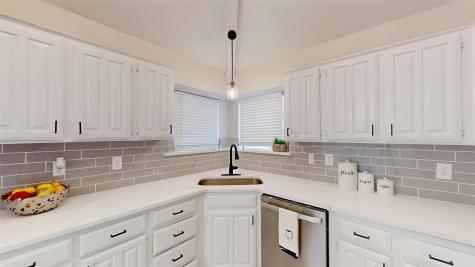 1010 Fairhaven Drive Garland TX 75040