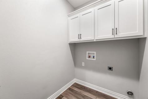 1501 Johnson Road Iowa Park TX 76367