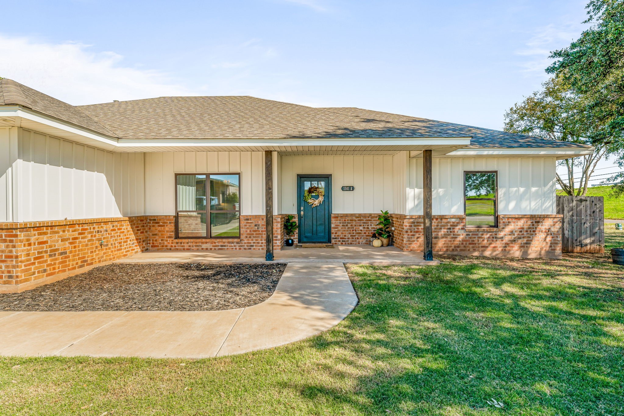 1501 Johnson Road Iowa Park TX 76367