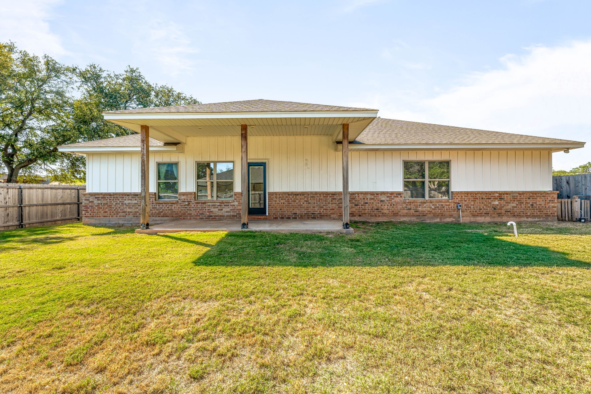 1501 Johnson Road Iowa Park TX 76367