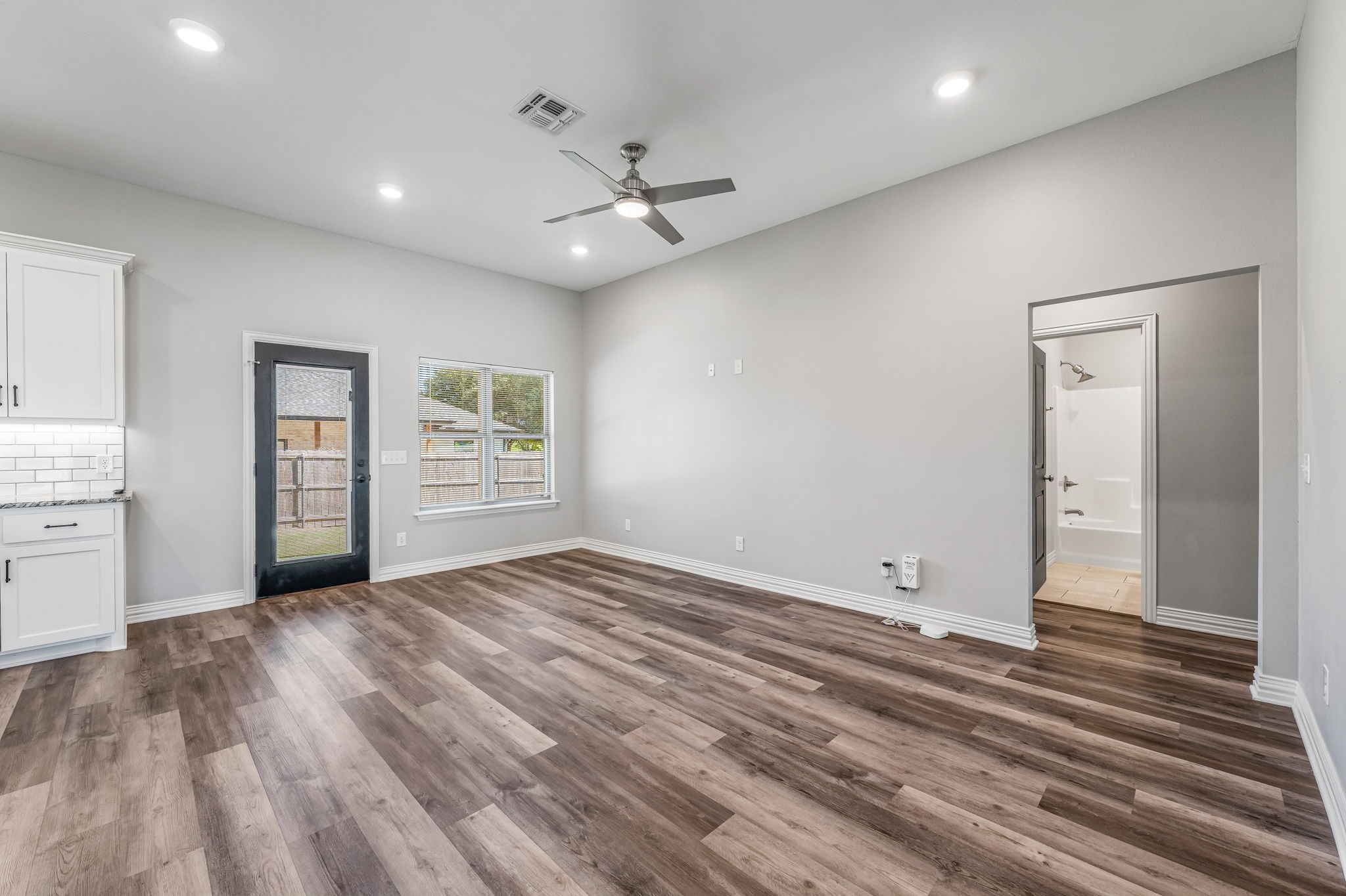 1501 Johnson Road Iowa Park TX 76367
