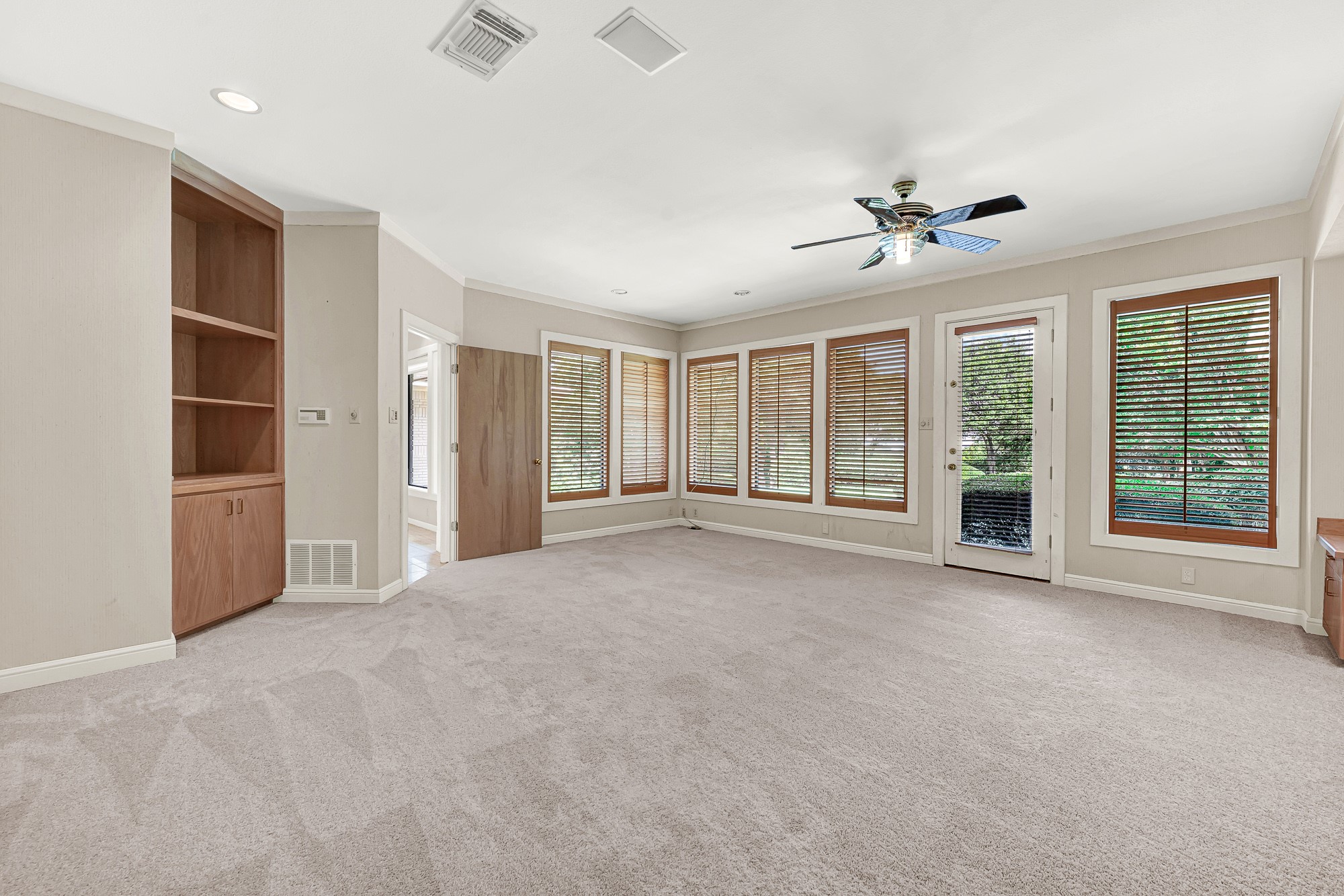 933 Mobley Road Cedar Hill TX 75104
