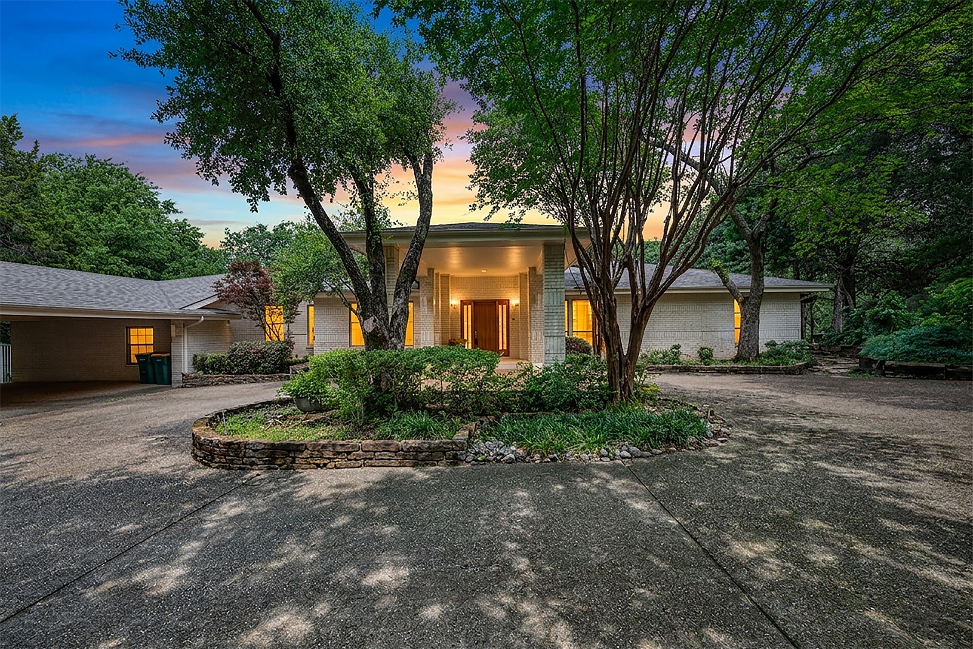 933 Mobley Road Cedar Hill TX 75104
