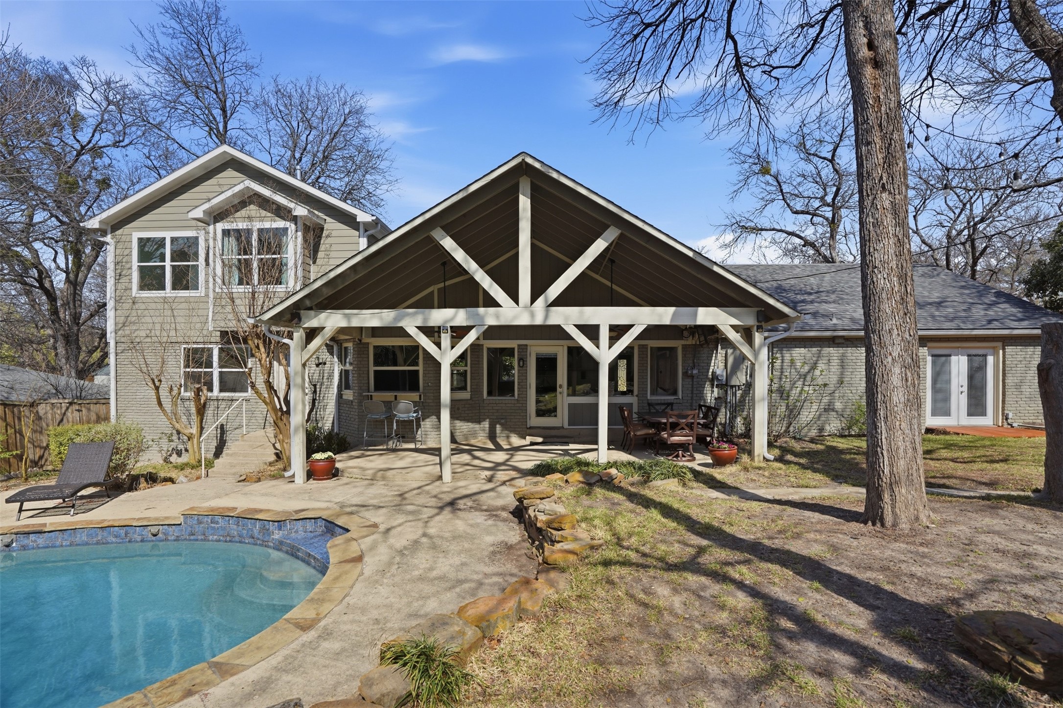 1155 Timplemore Drive Dallas TX 75218
