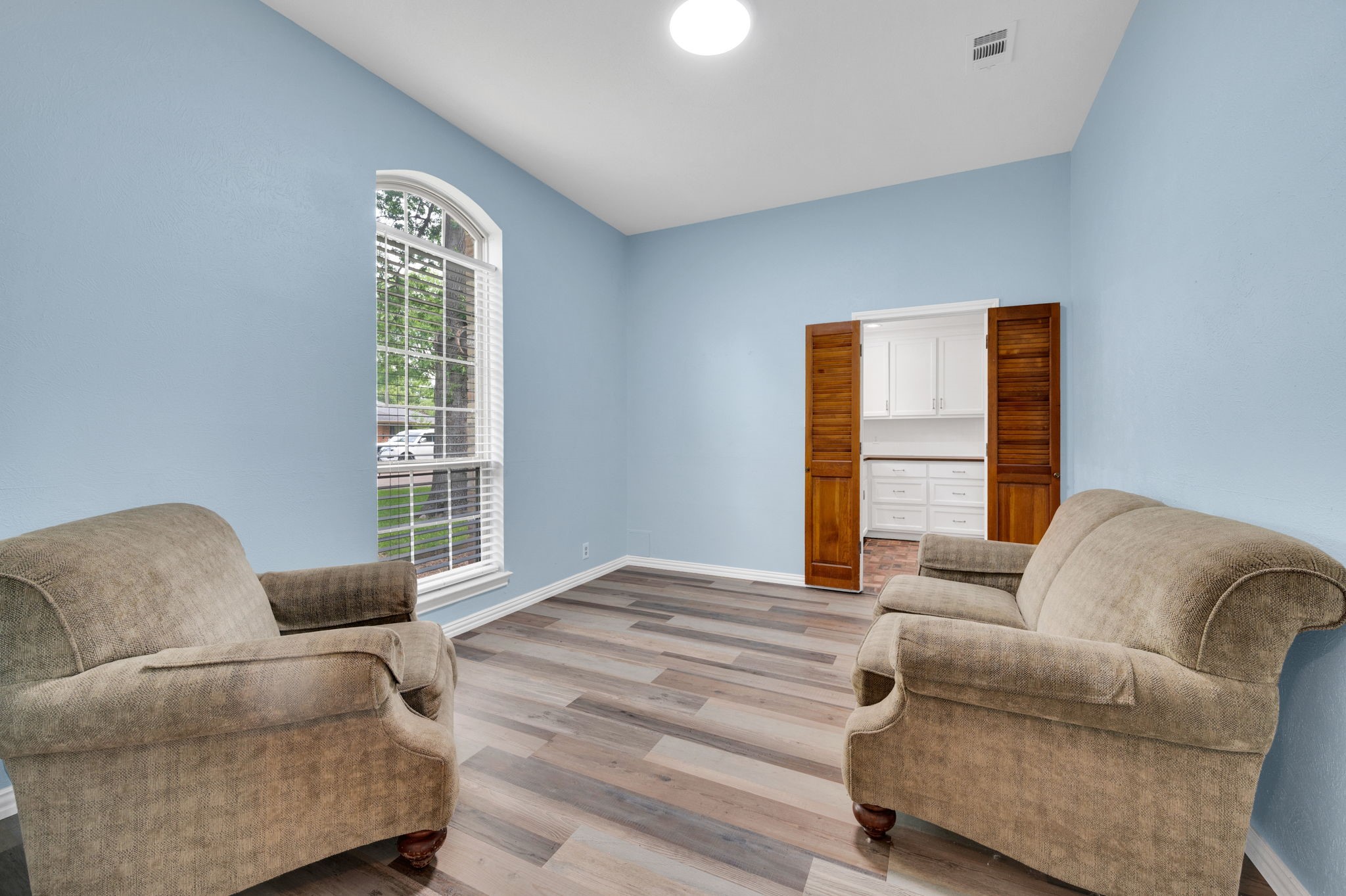 102 Chapman Circle Waxahachie TX 75165