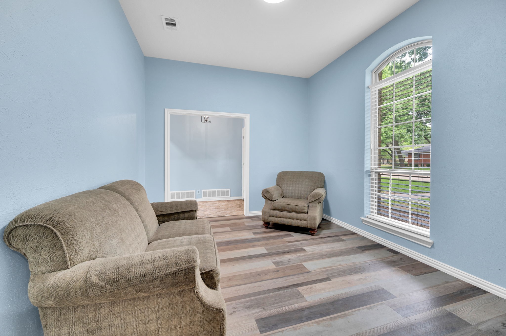 102 Chapman Circle Waxahachie TX 75165