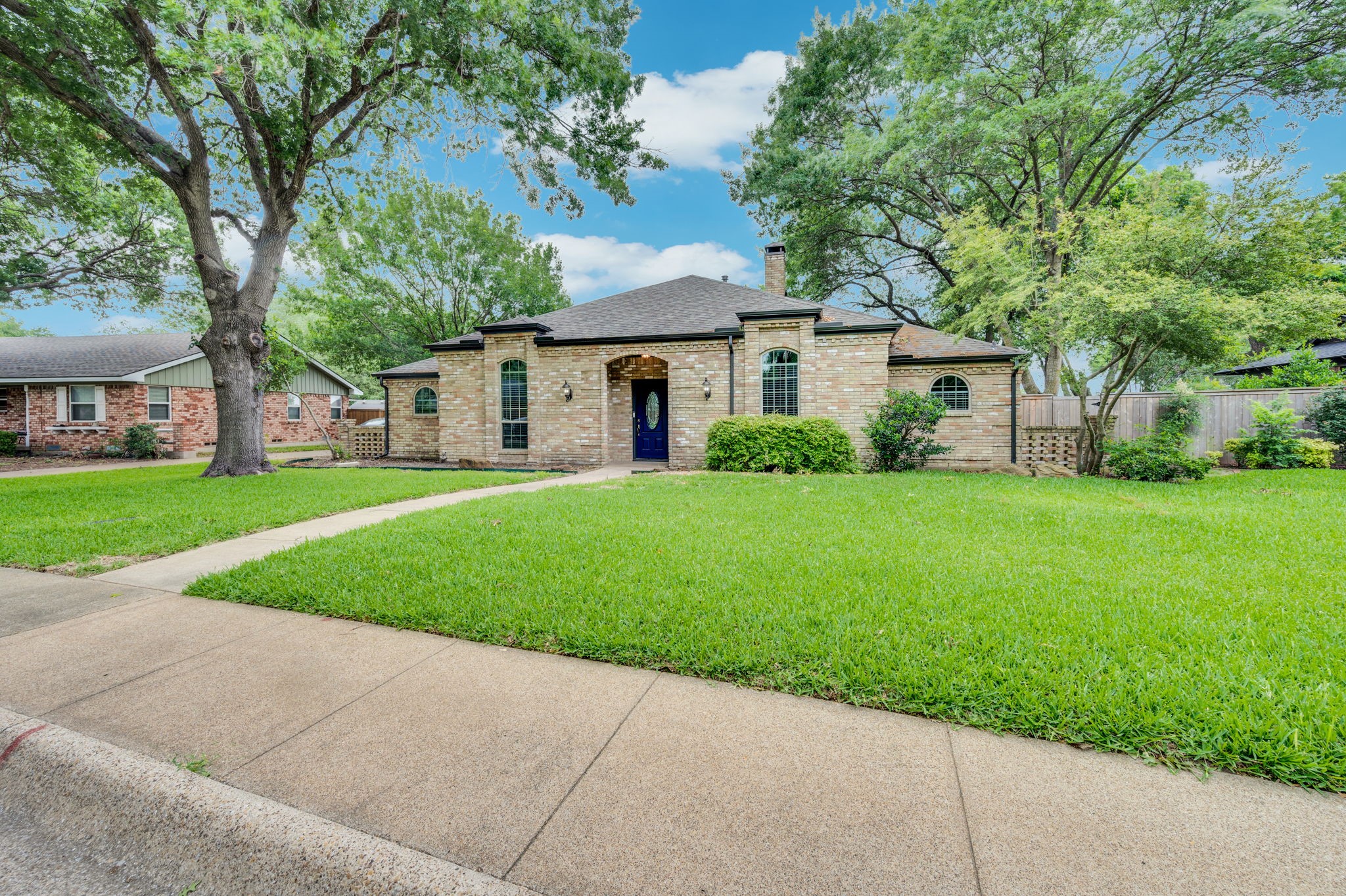 102 Chapman Circle Waxahachie TX 75165