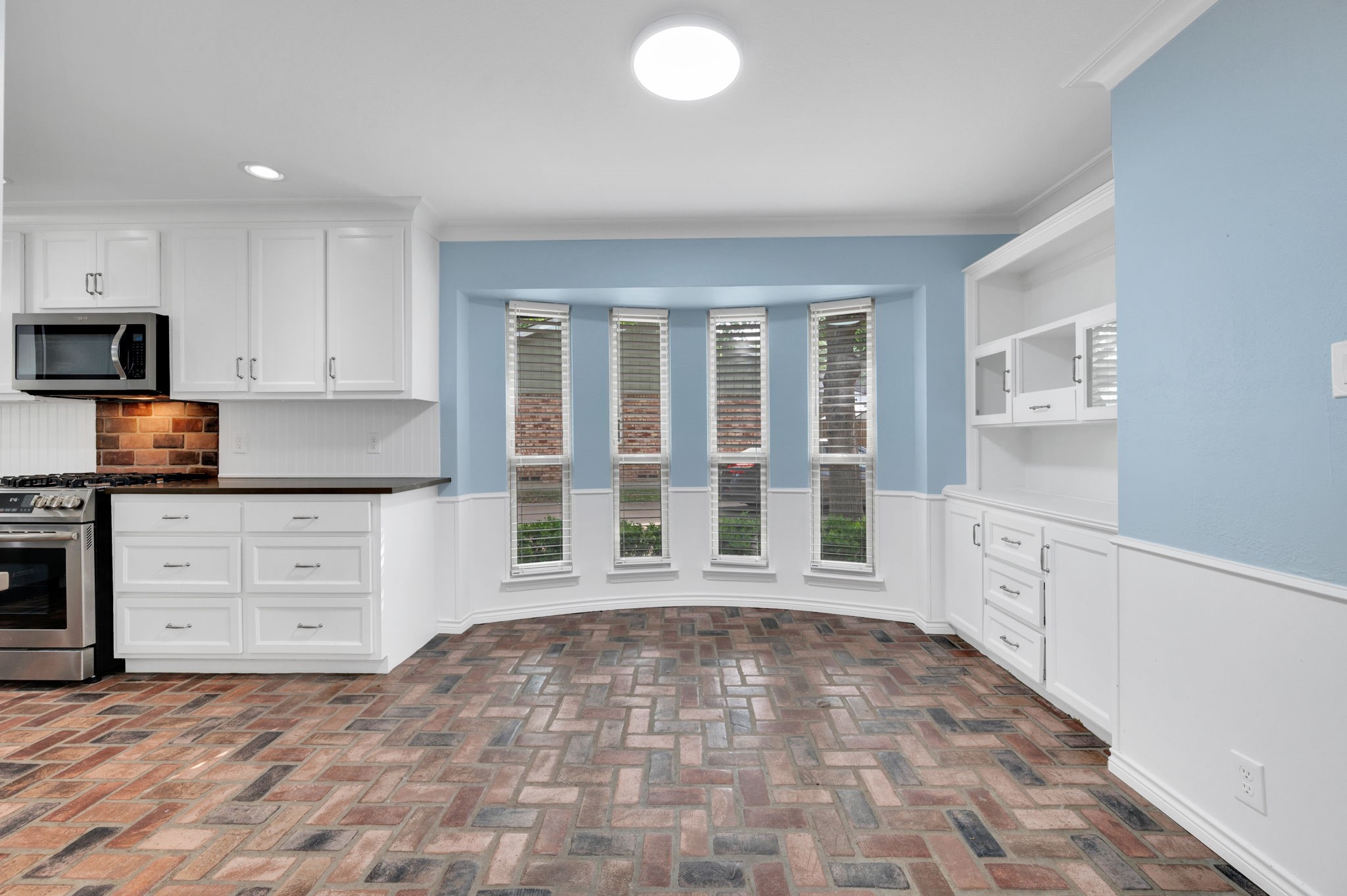 102 Chapman Circle Waxahachie TX 75165