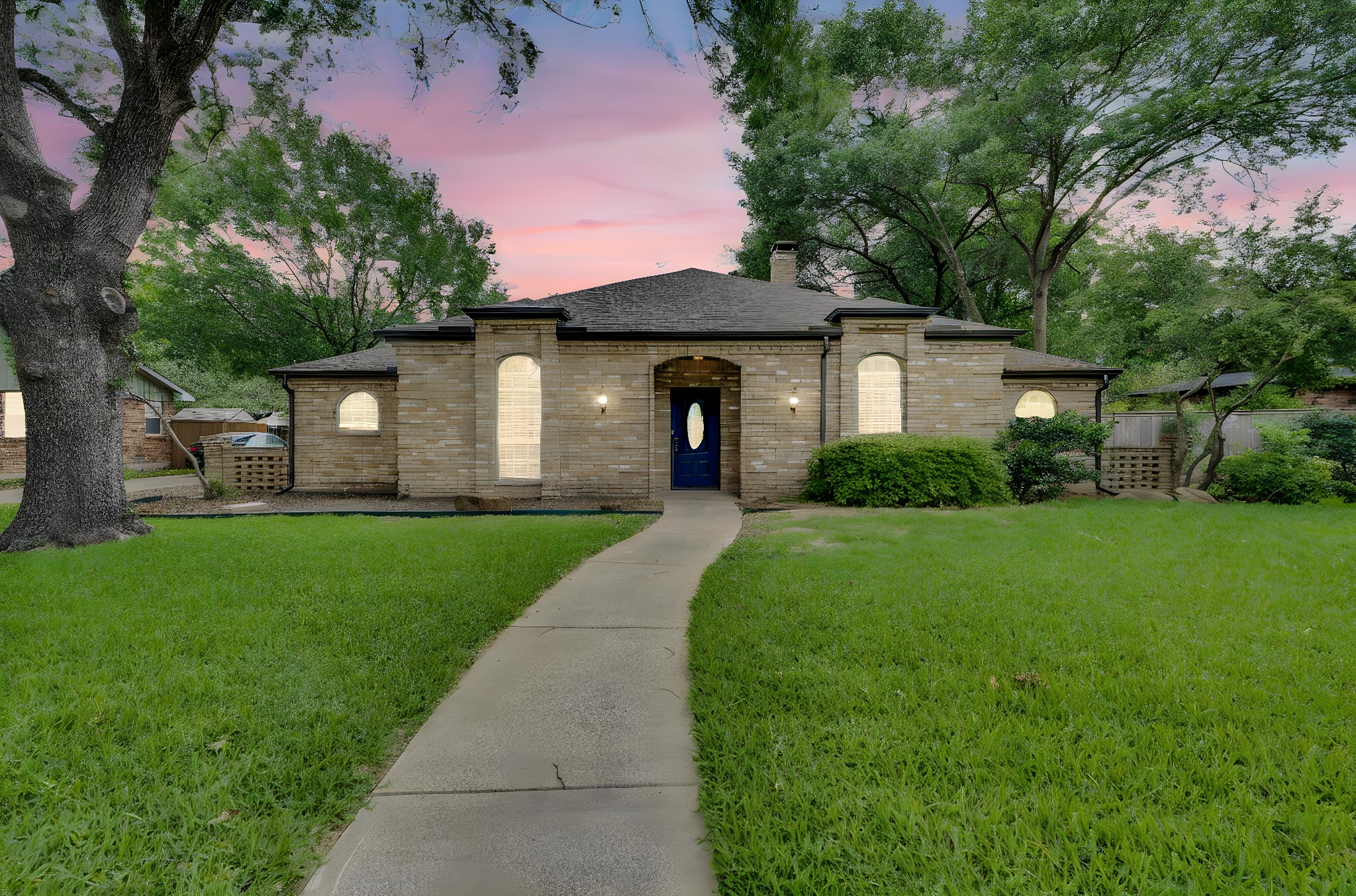 102 Chapman Circle Waxahachie TX 75165