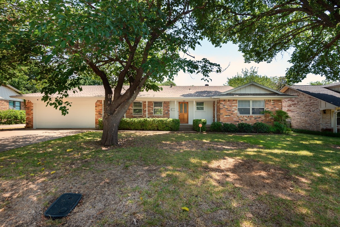 608 Misty Glen Drive Desoto TX 75115