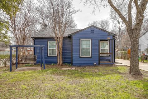 2445 Fairfax Street Grand Prairie TX 75050