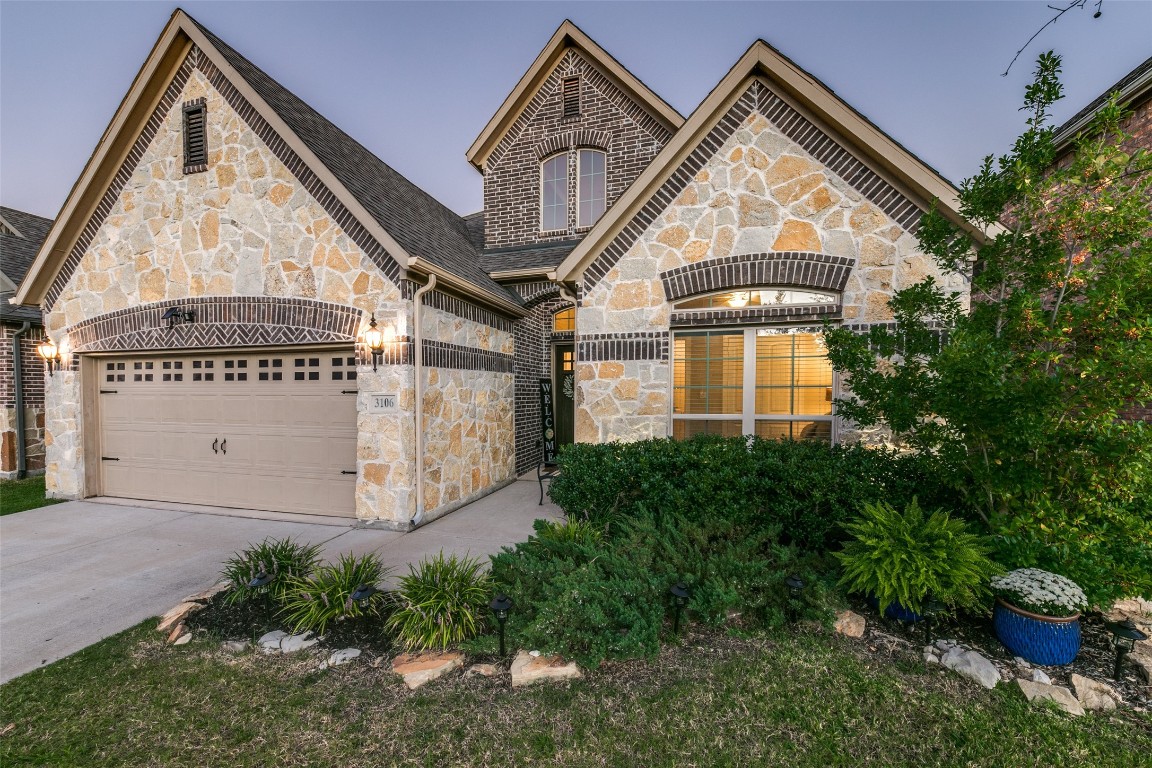 3106 Grand Bay Drive Garland TX 75040