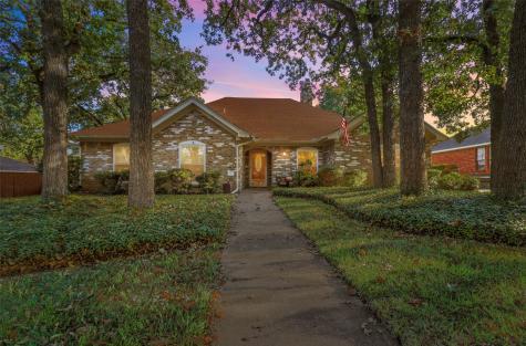 6210 Amicable Drive Arlington TX 76016