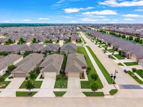 1269 Revolution Drive Little Elm TX 76227