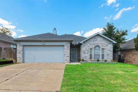 4749 Birchbend Lane Fort Worth TX 76137